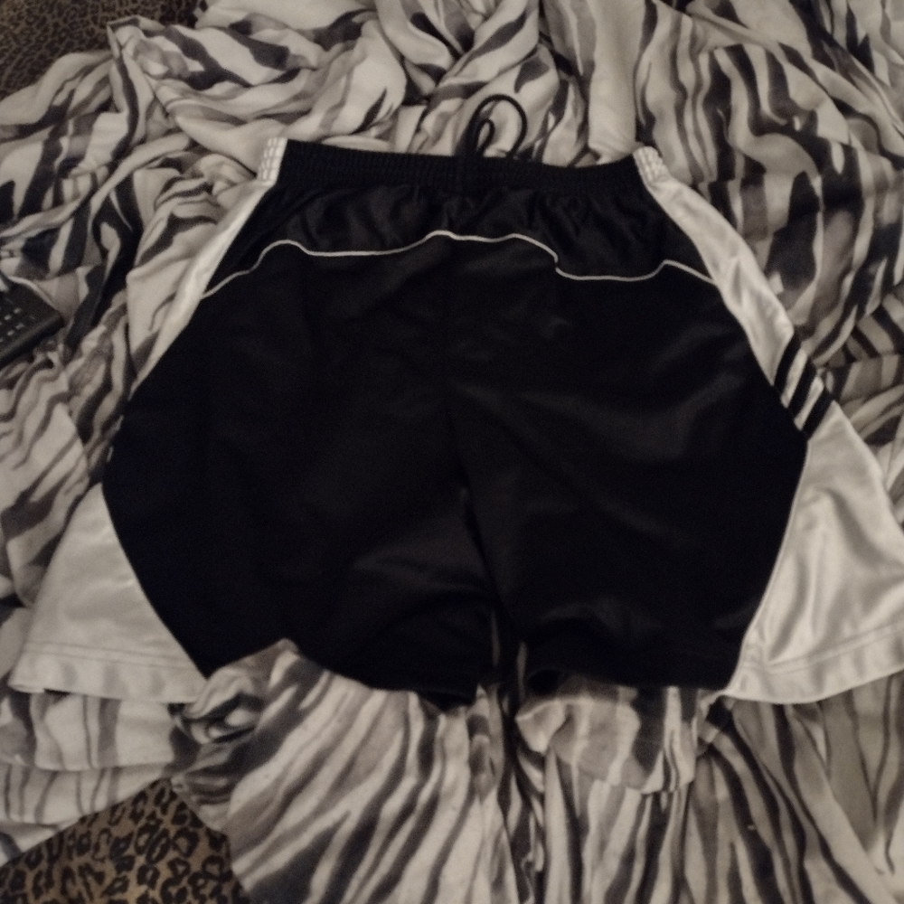 Adidas Shorts Double Layer With String - image 4